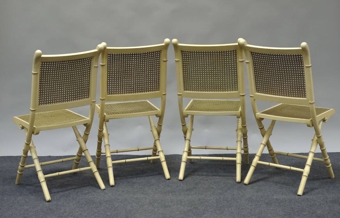 Lot of 4 folding chairs