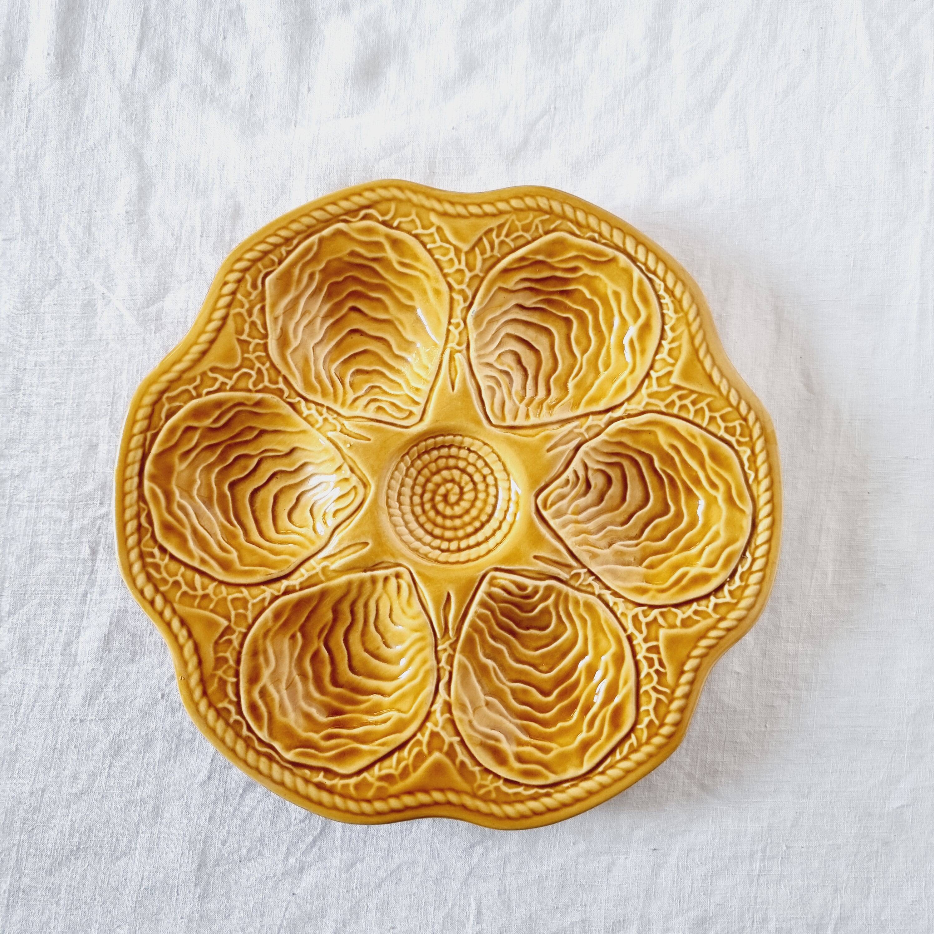 Vintage Oyster Dish, Boch, Art Nouveau 1920 Vintage Oyster Dish, Boch, Art Nouveau, Color Sa