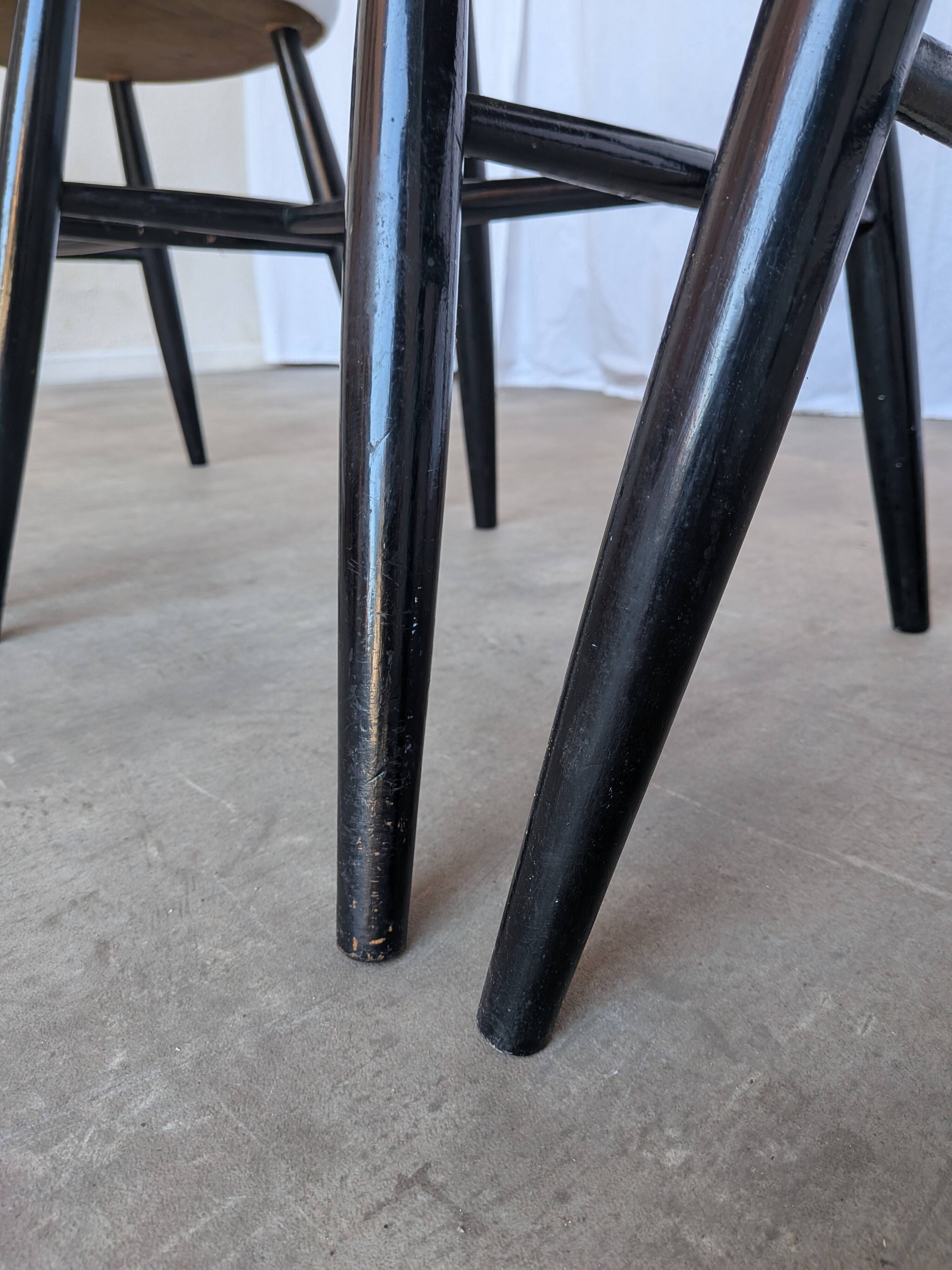 Ensemble de 3 chaises de salle à manger vintage noir et blanc, style Ilmari Tapiovaara, scandinave.