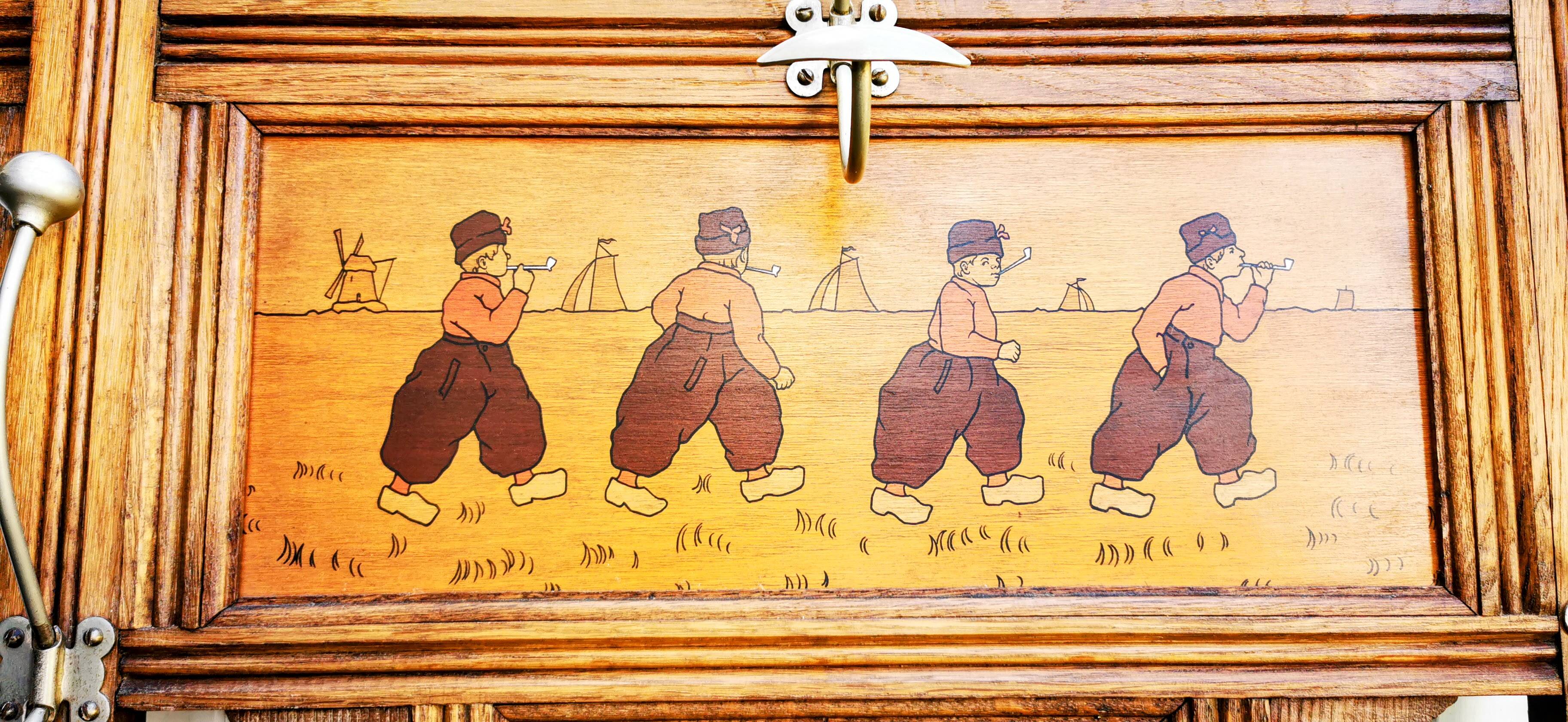 Art deco cloakroom coat rack