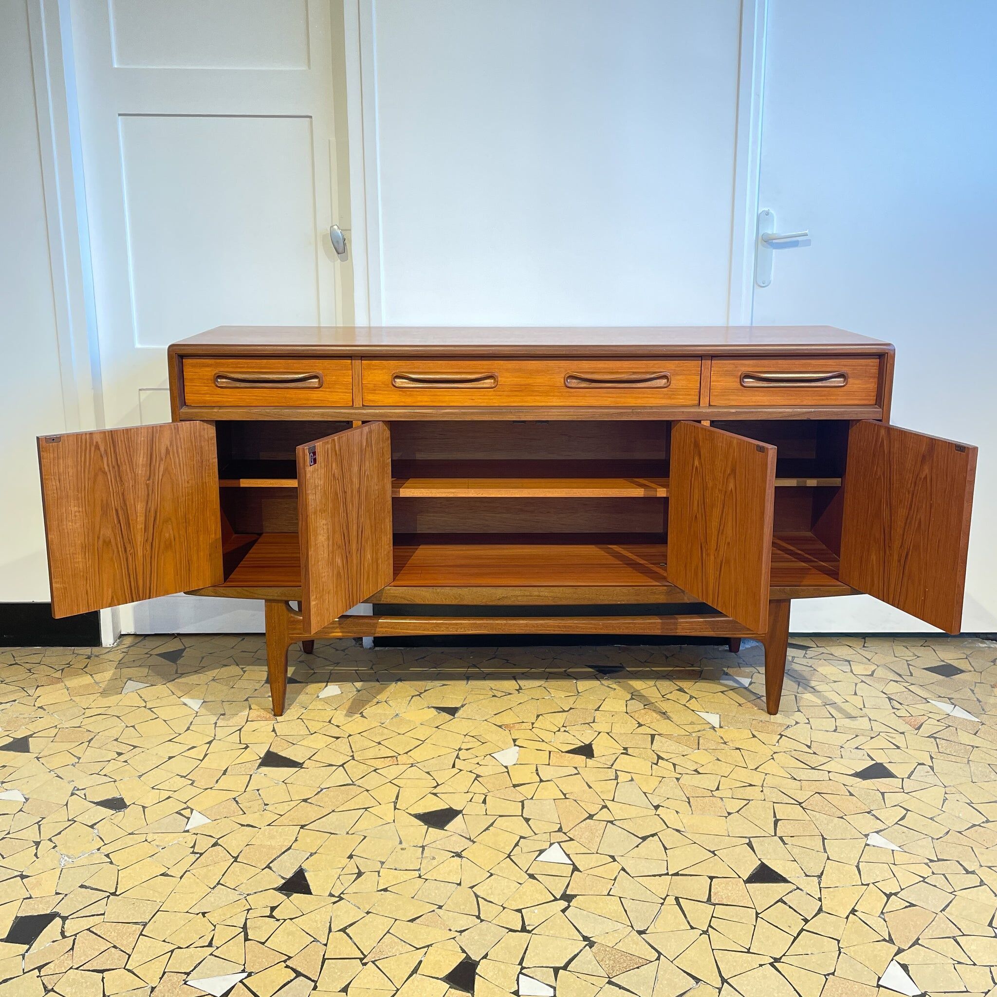 Enfilade Gplan Fresco 152cm