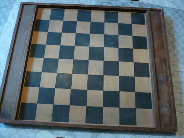Double-sided board for checkers and chess in wood