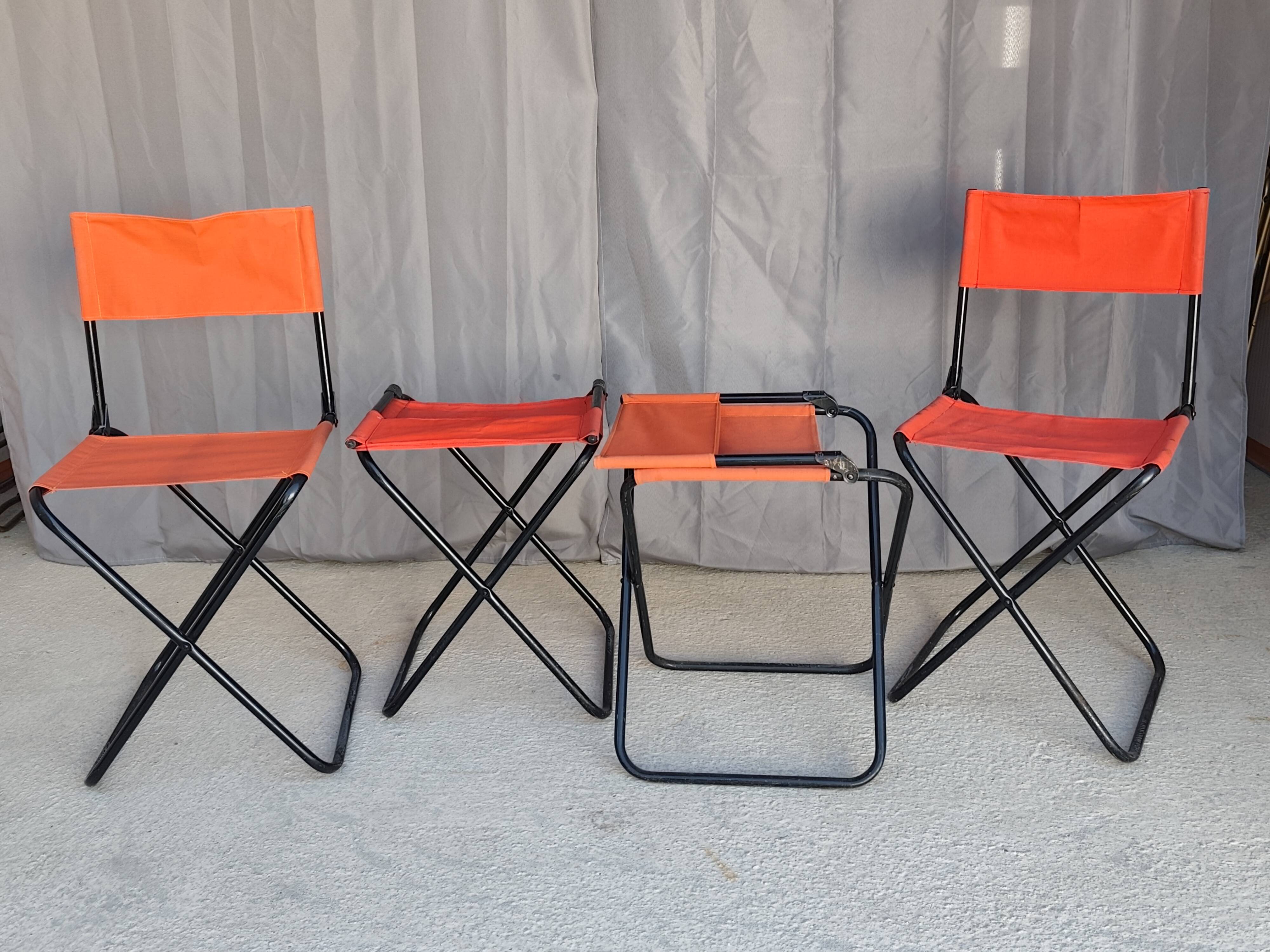 Set of 4 "vintage" folding camping seats