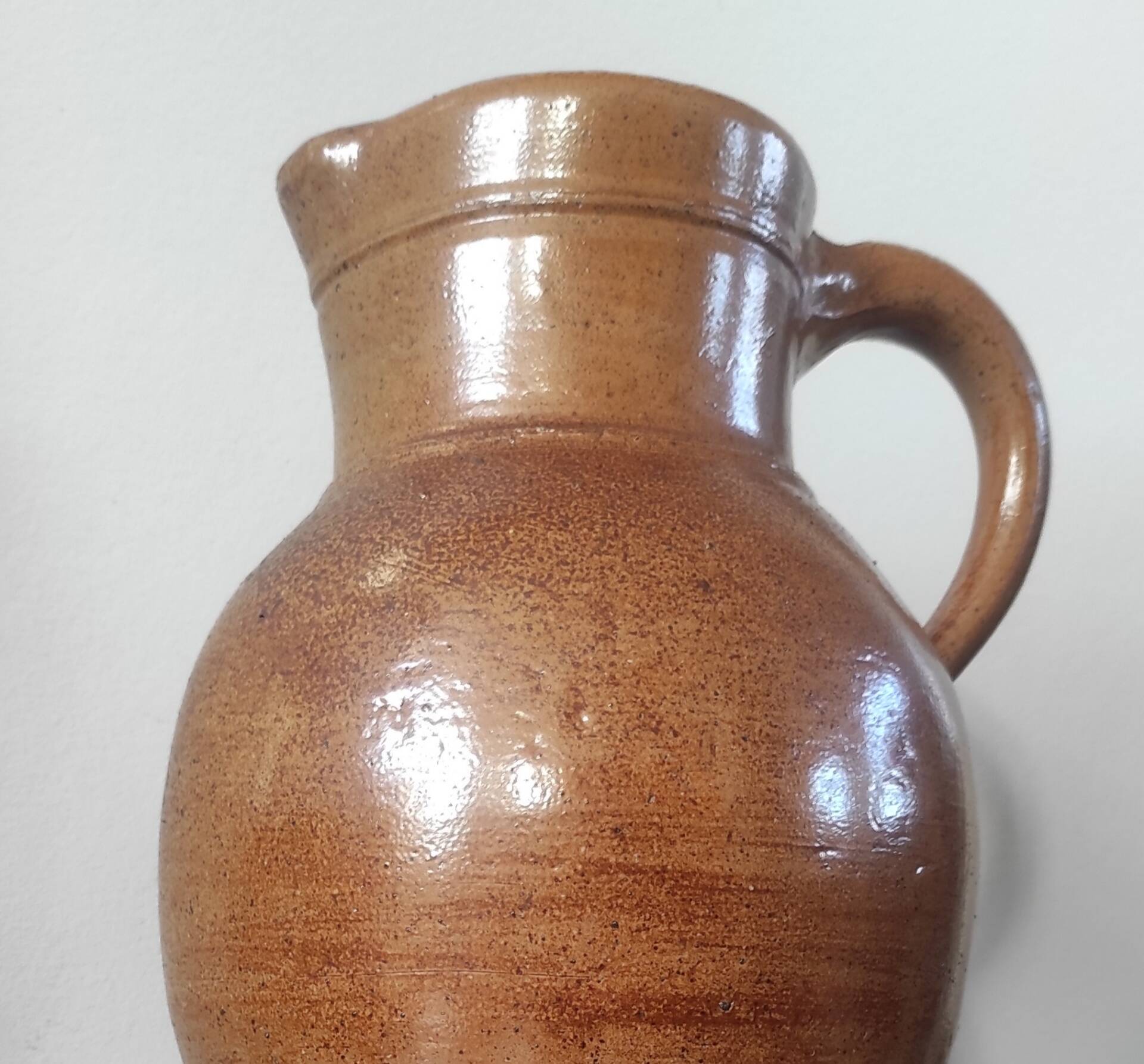 Grand pichet artisanale vintage