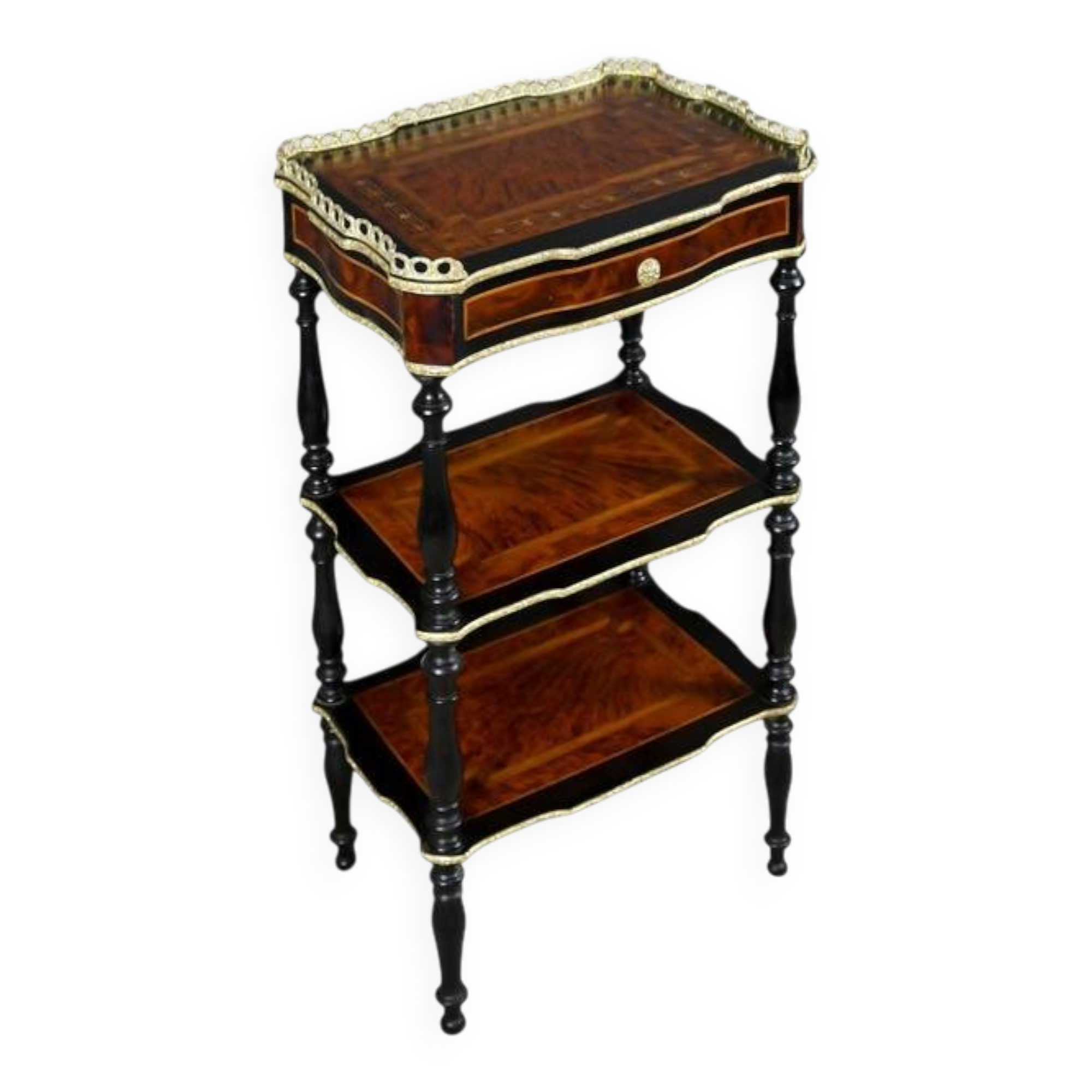 Petite table de salon en marqueterie, style Napoléon III – 2ème partie XIXe