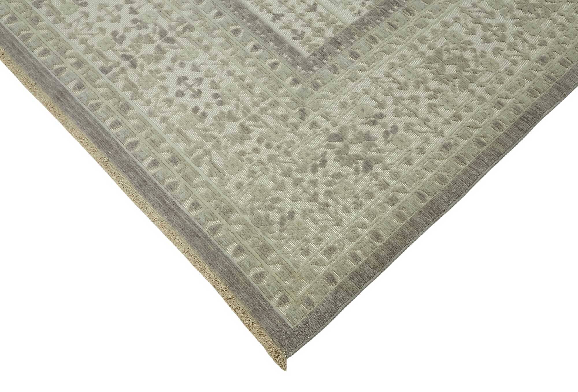 Turkish Handcrafted Loom Oushak Rug 294 cm x 375 cm