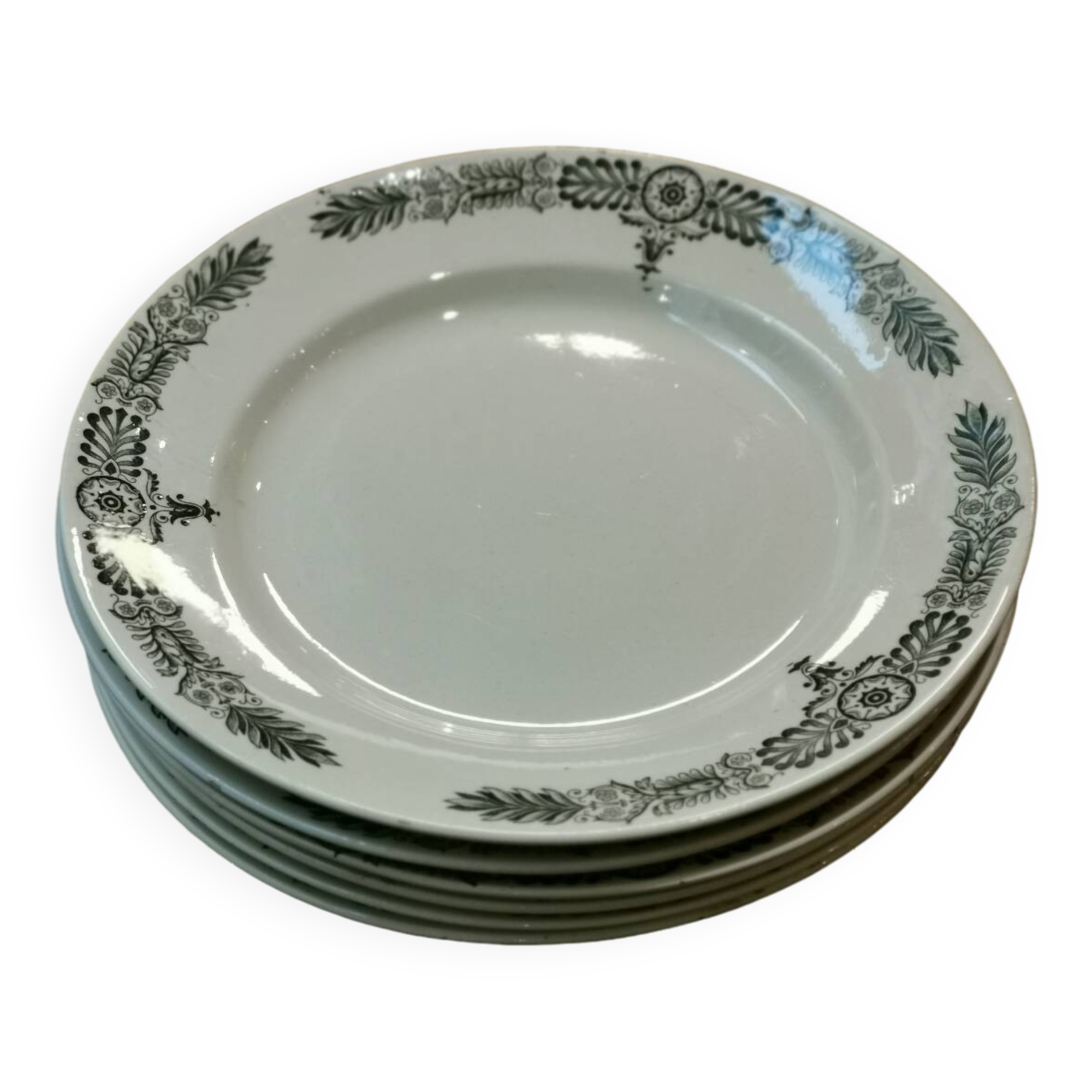 6 Longchamp "Yvonne" flat plates