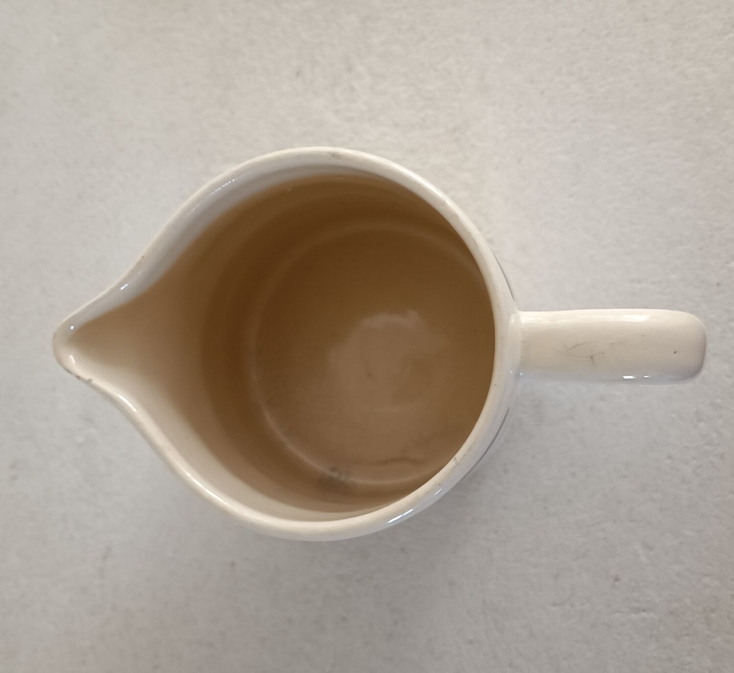 Pitcher iron earth Gien