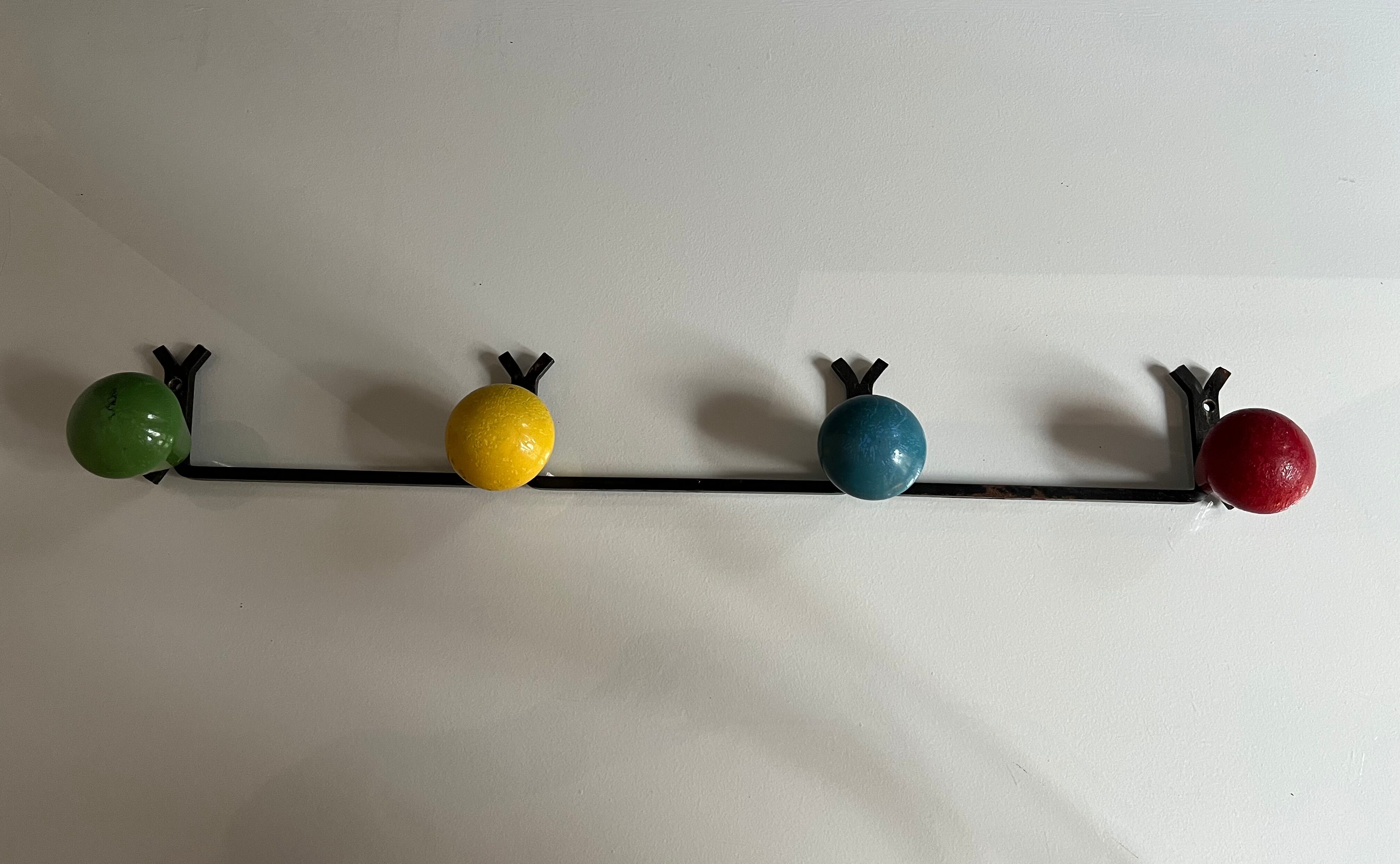 Wall coat rack
