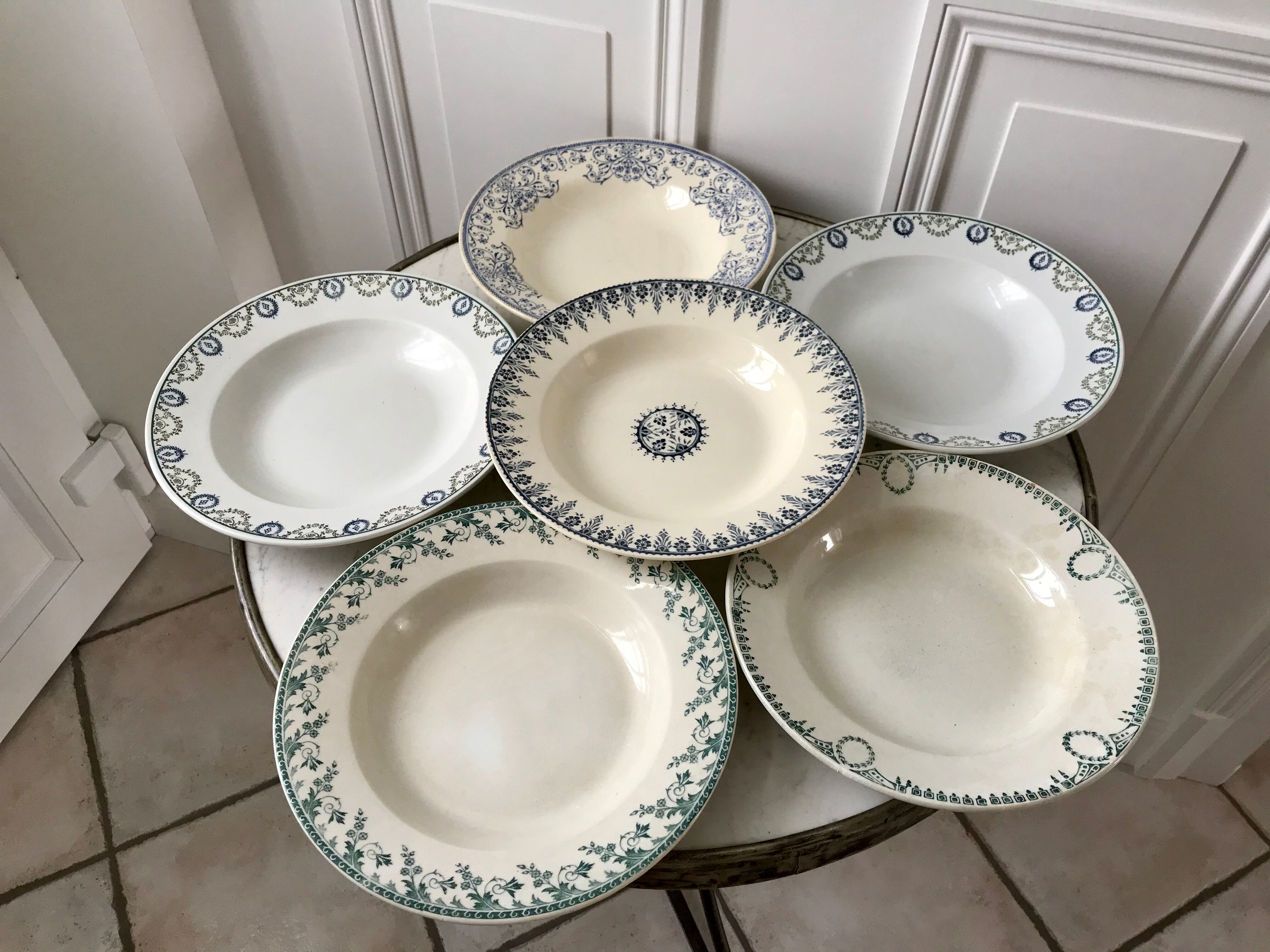 Set of 6 hollow plates Terre de Fer mismatched late nineteenth