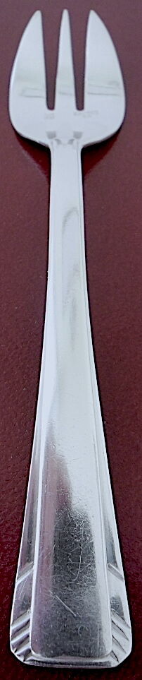 Suite of twelve silver metal art-deco oyster forks by Ercuis