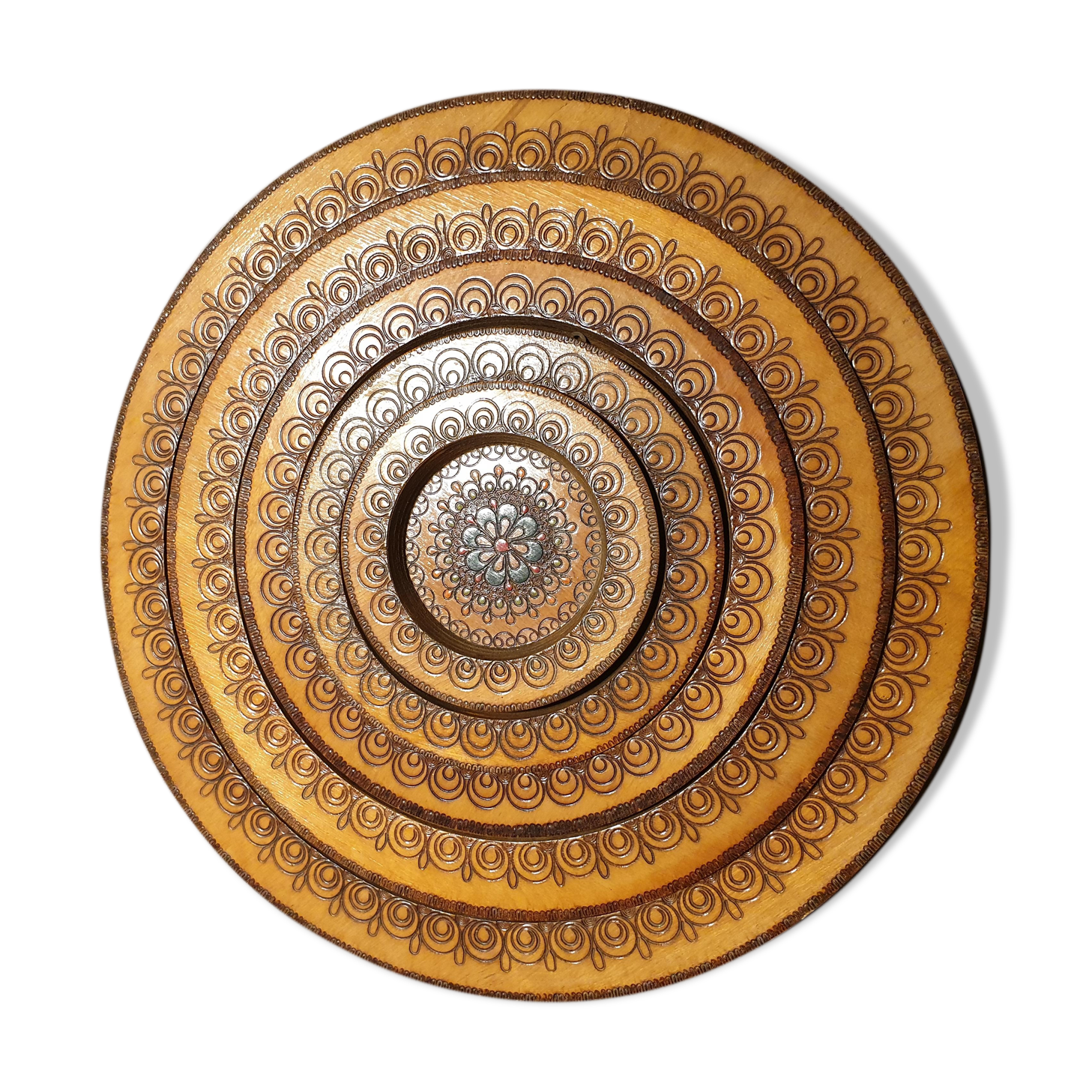Plats en bois gigogne 1982
