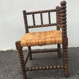 Straw corner chair for children