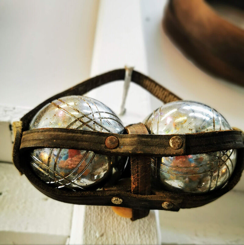 Vintage petanque box