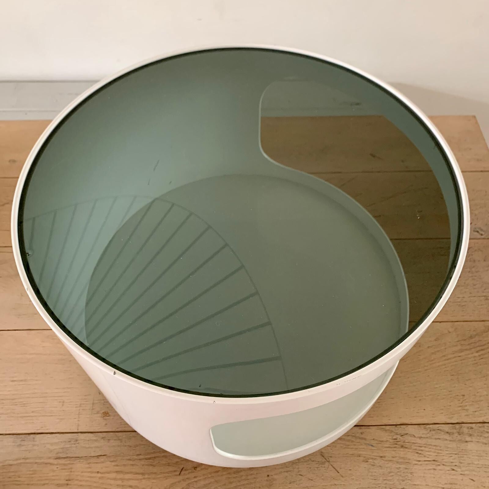 Nebu space age coffee table by Erik Van Buijtenen for Nebu Holland