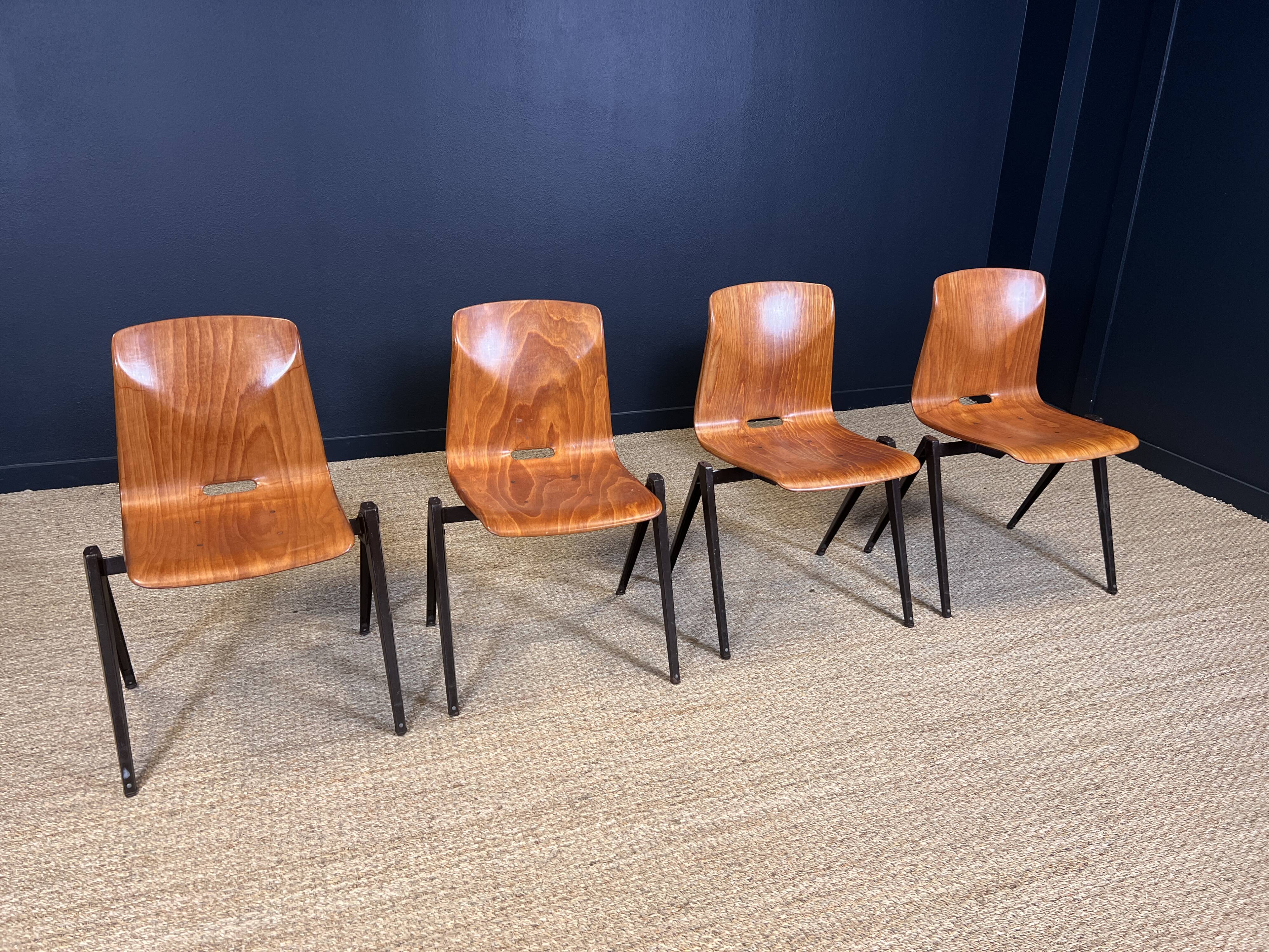 Set of 4 Galvanitas S22 oak chairs Netherlands 70s