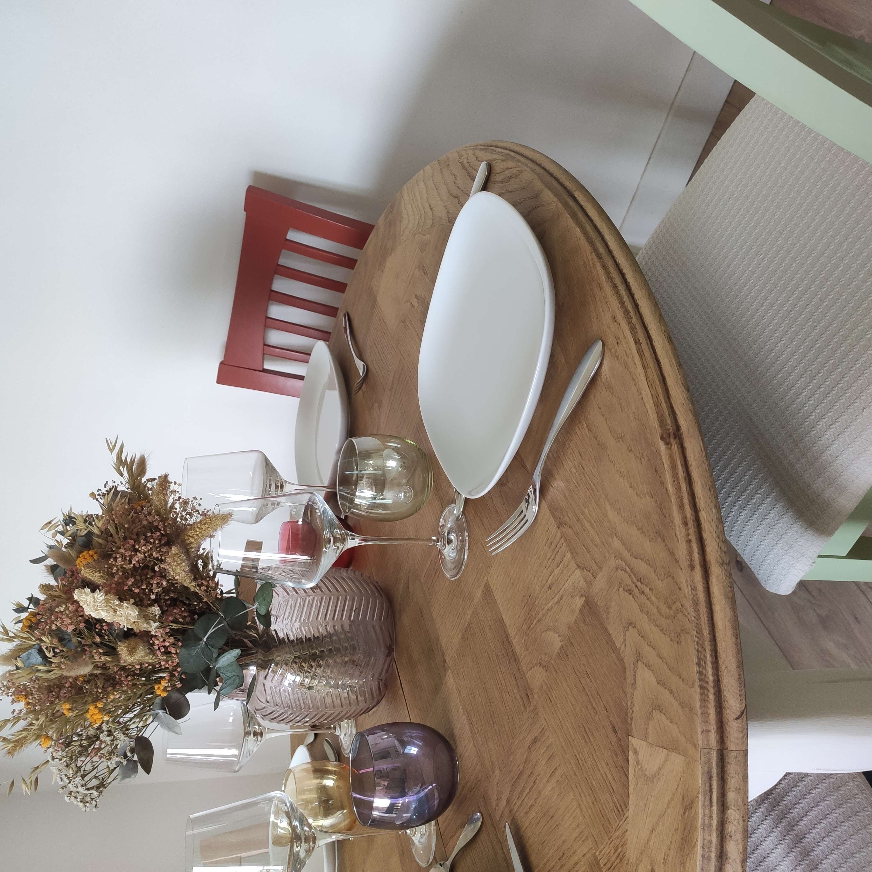 Table dining room Louis XV redesigned