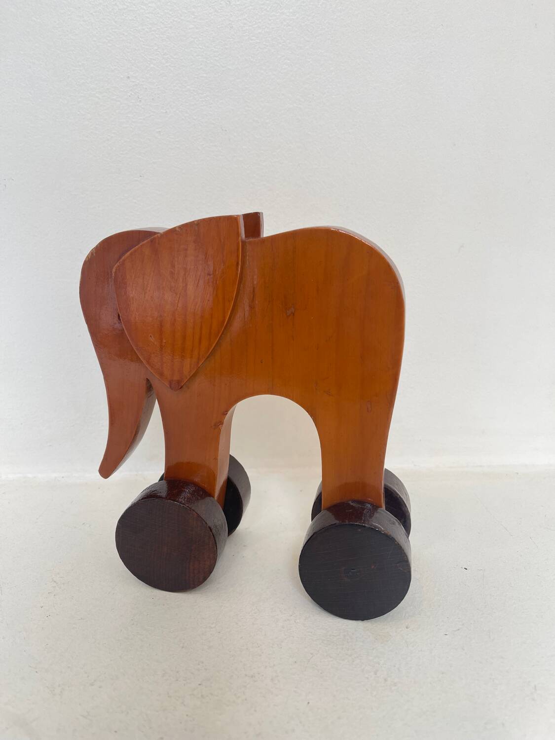 Éléphant en bois – Style Steiff, circa 1930