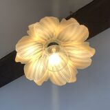 Vintage flower pendant light