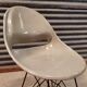 Chaise grise par Miroslav Navràtil édition Vertex 1959