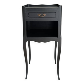 Bedside table
