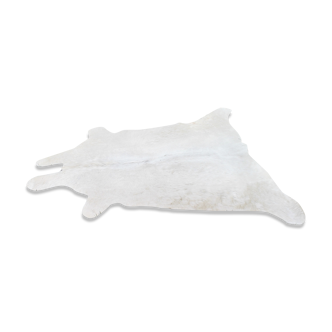 White cowhide vintage skin 132x150cm