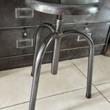 Height-adjustable tripod metal stool
