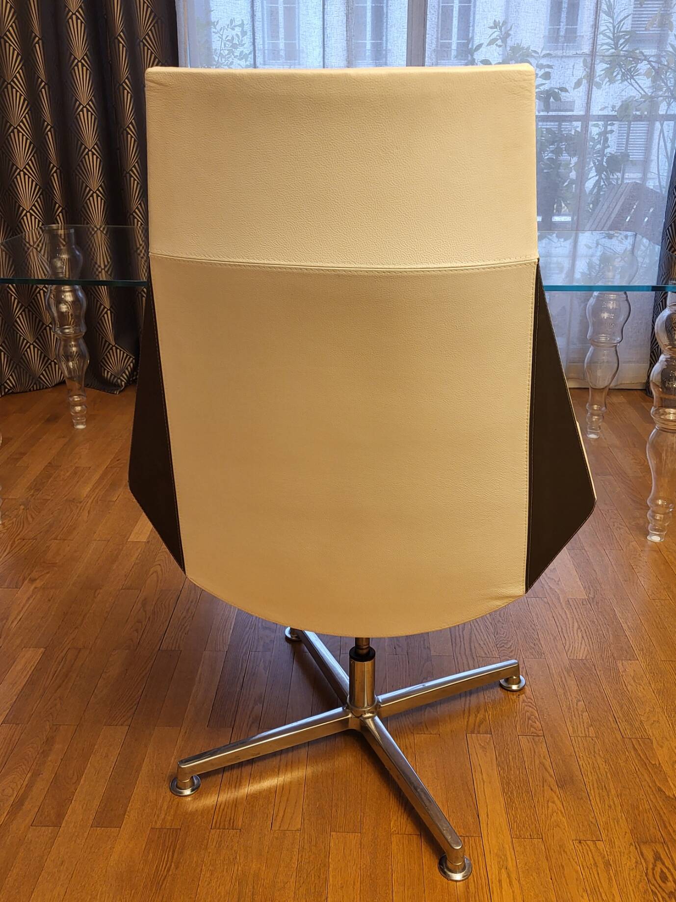 Kastel Kayak armchair in white leather, Modern Italy