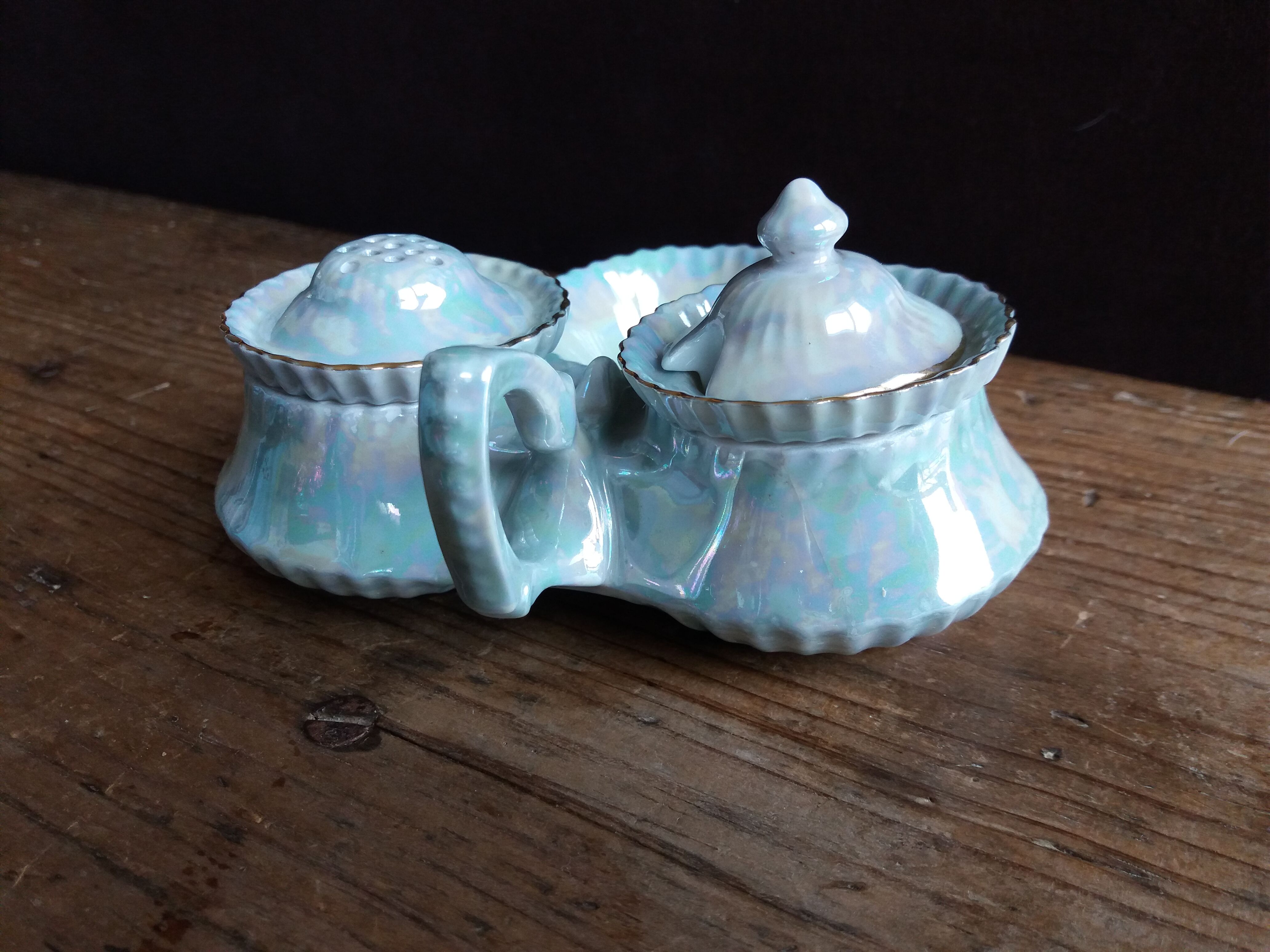 Mustard pepper shaker Victoria China iridescent porcelain