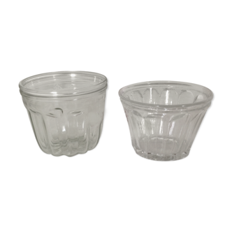 Duo of 2 old jam jars
