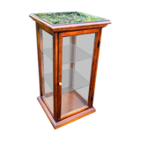 Showcase from the early 20th century.