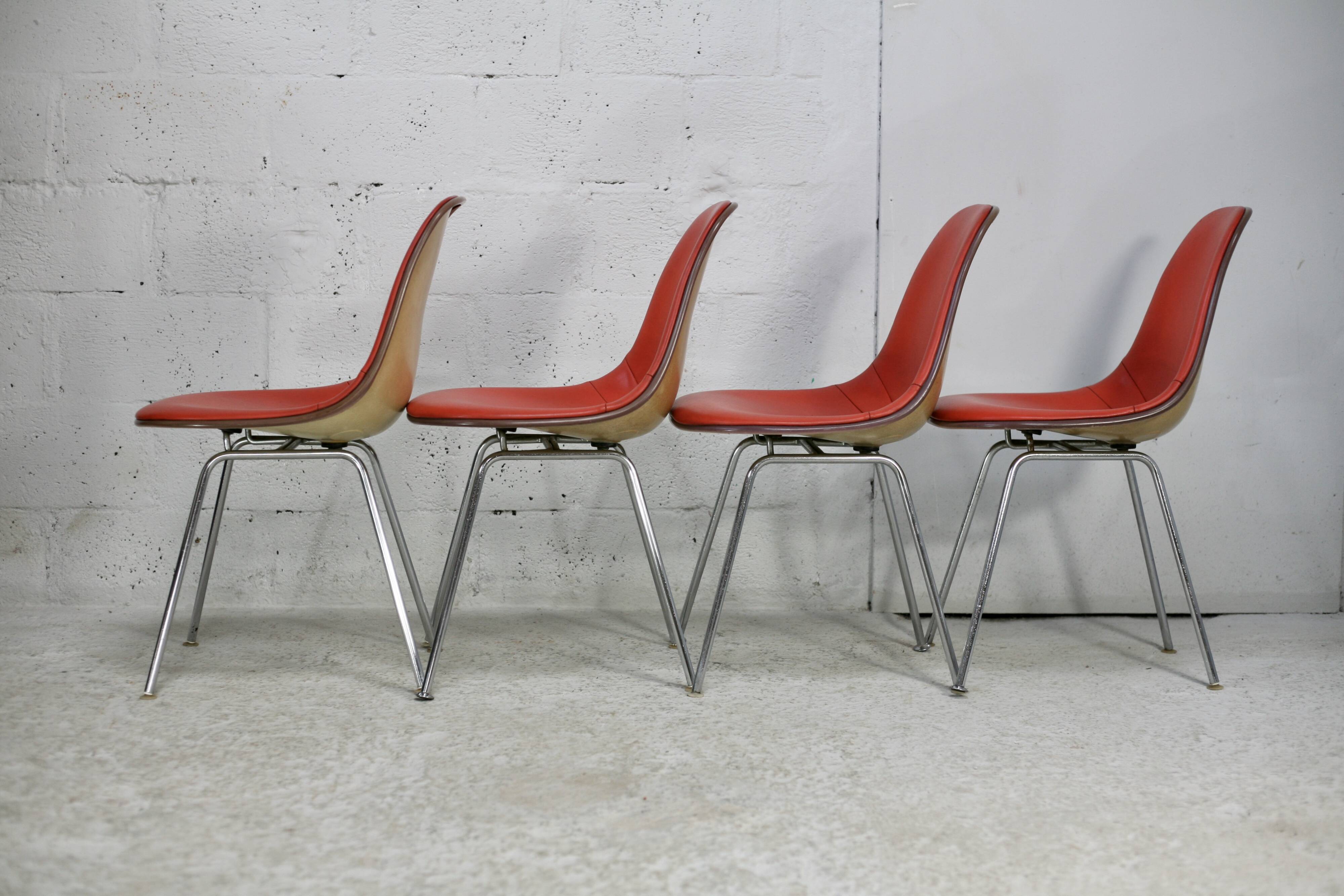 Ray & Charles Eames, Herman Miller edition, set of 4 orange chairs. Circa 1960