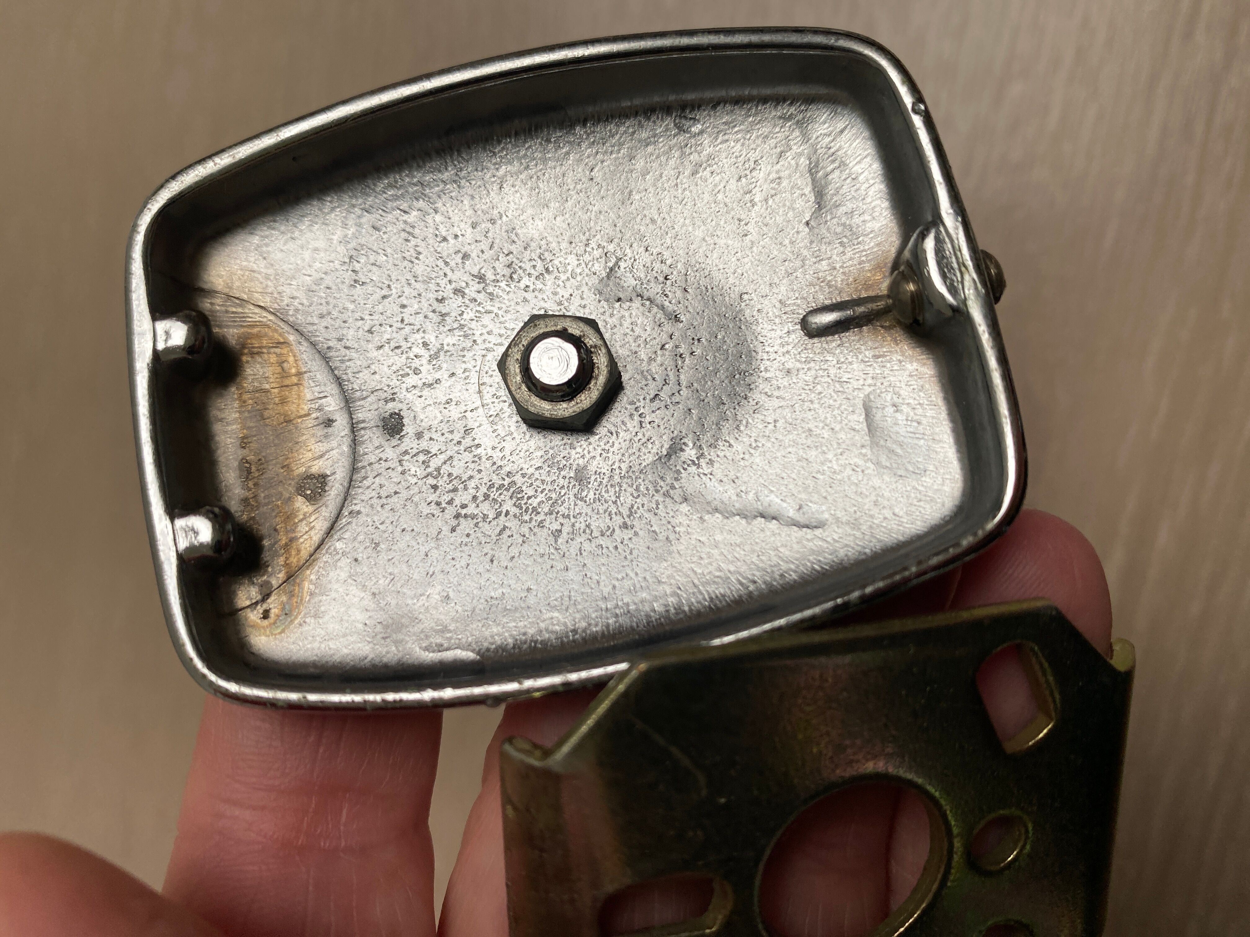 Chromed metal bathroom set