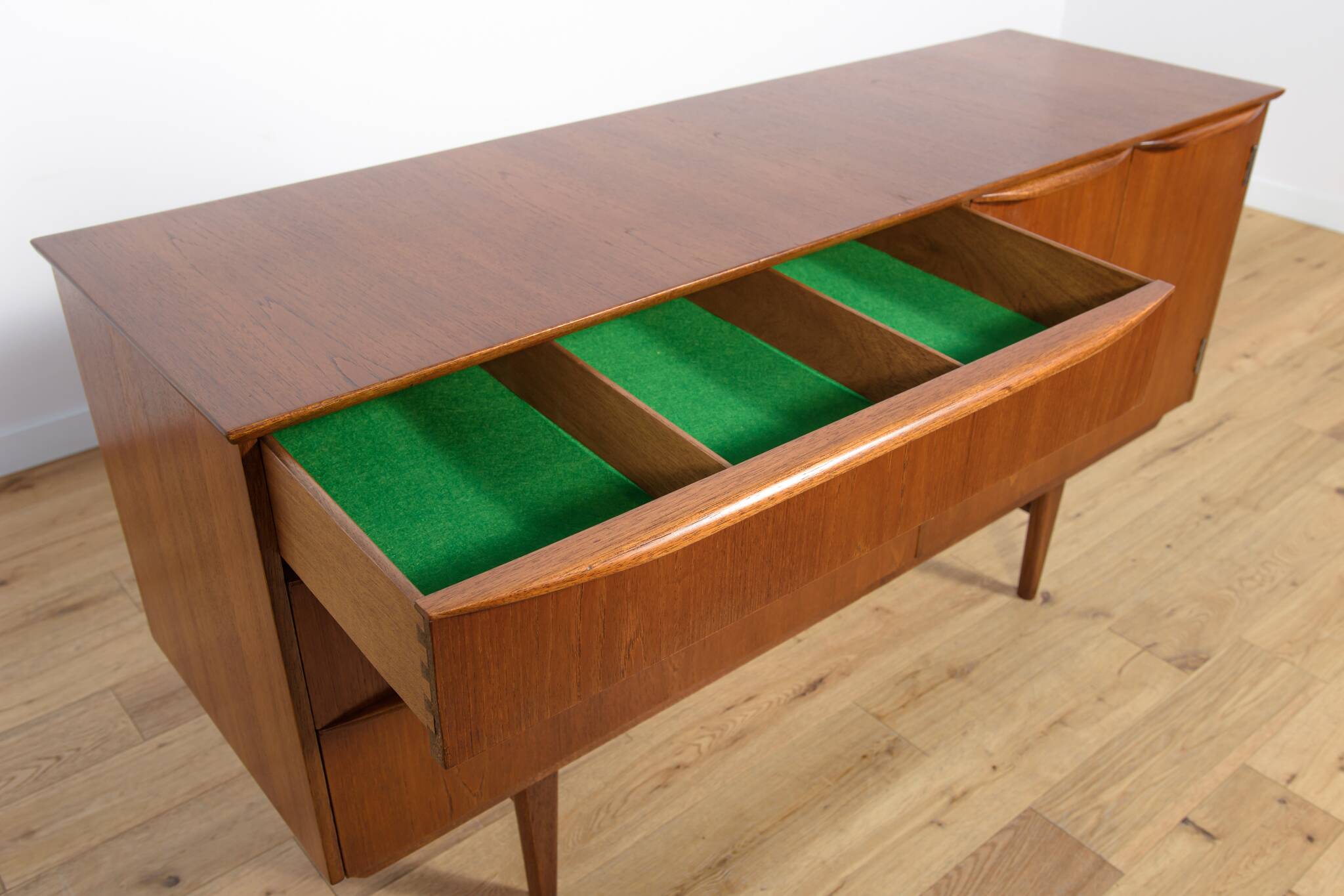 Small Mid-Century British Teak Sideboard, 1960s