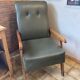 Fauteuil scandinave vert sapin et chêne massif
