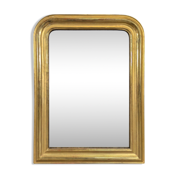 Golden mirror from the Louis Philippe period.