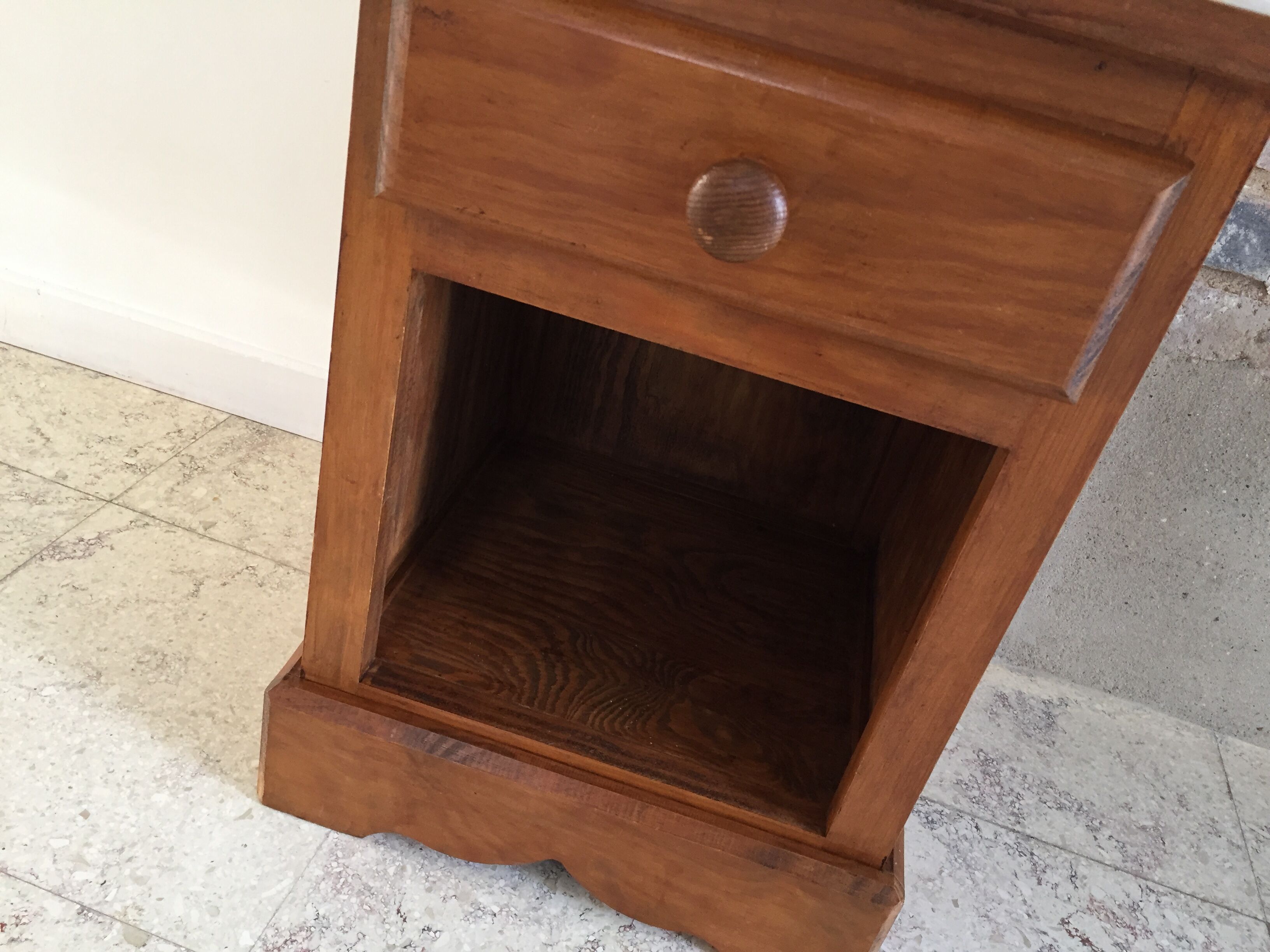 Table de chevet vintage