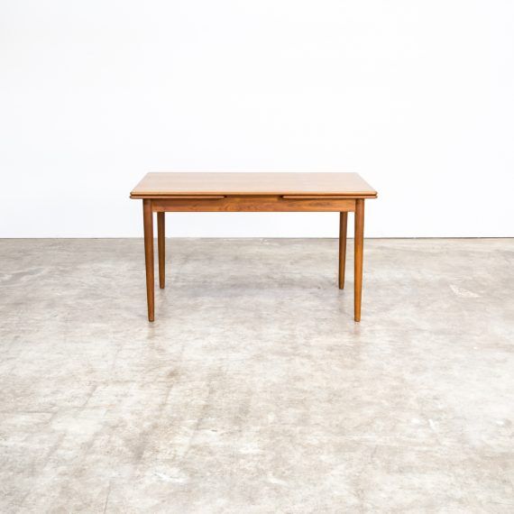 Table dining expandable teak of the 1960s