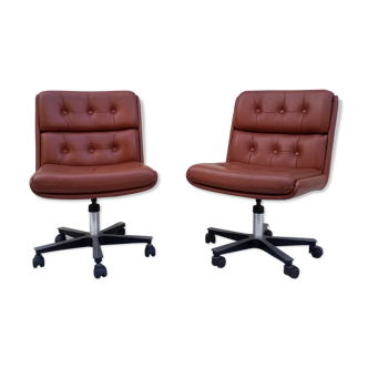 Pair of leather armchairs of the 60s 70s