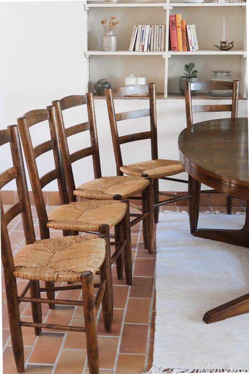 6 straw farm chairs
