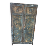 Armoire patinée vintage