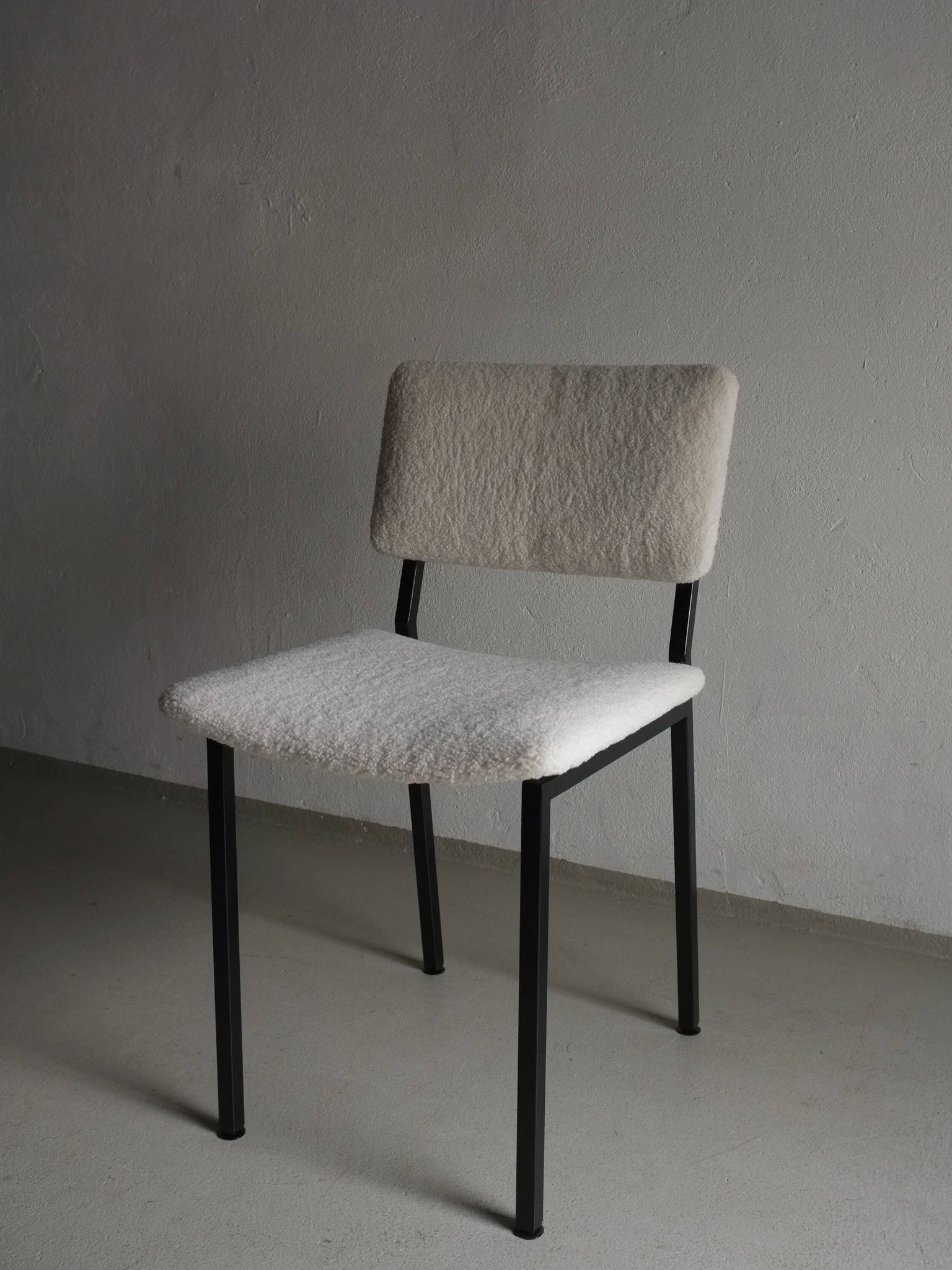 Black metal boucle chair | Kembo | Netherlands | 1960s