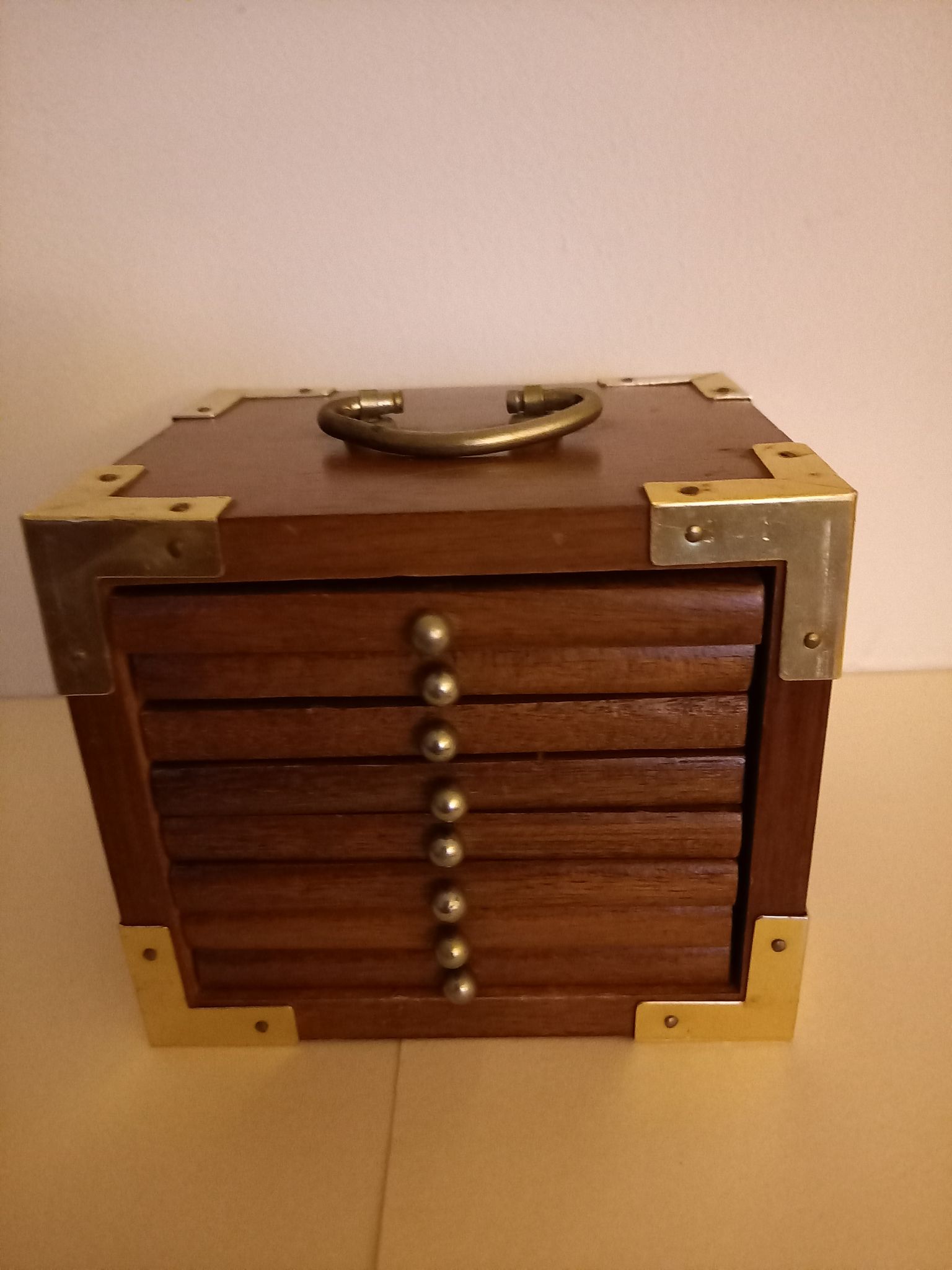 Coffret à sous verres
