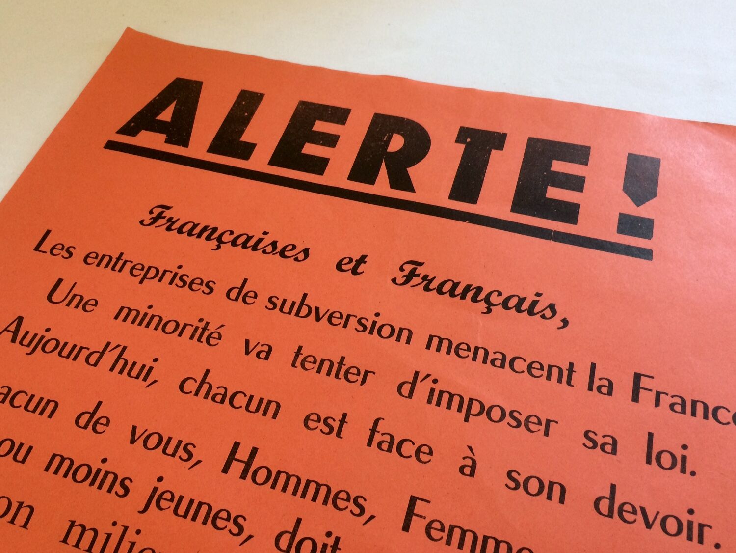 Original poster May 68 "Alert!" by "the defense committees for the republic France 1968