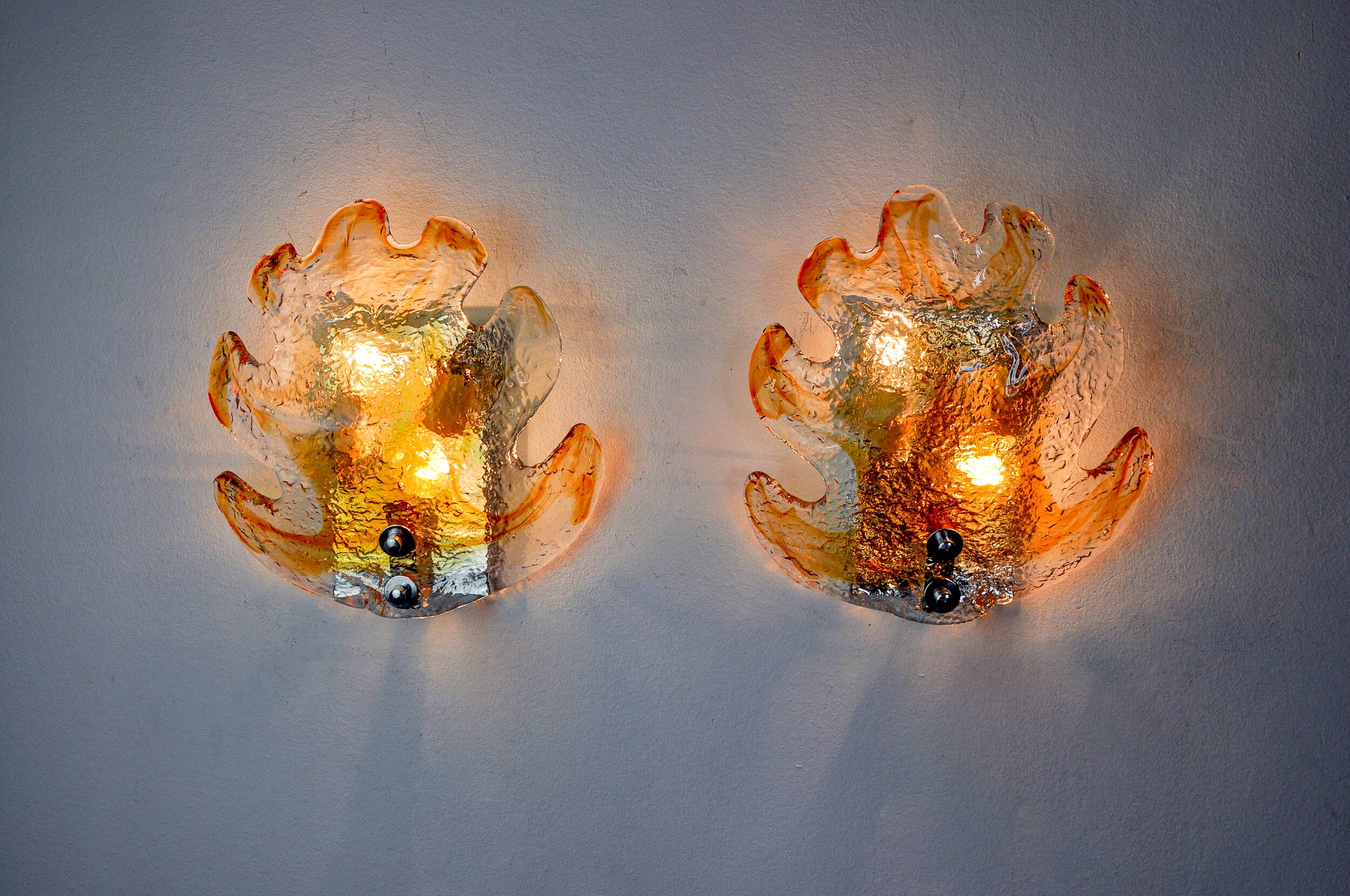 Pair of "leaf" wall lights by Murano Mazzega in orange frosted glass Italy 1970