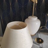 Lamps 2 white cracked ceramic foot fires