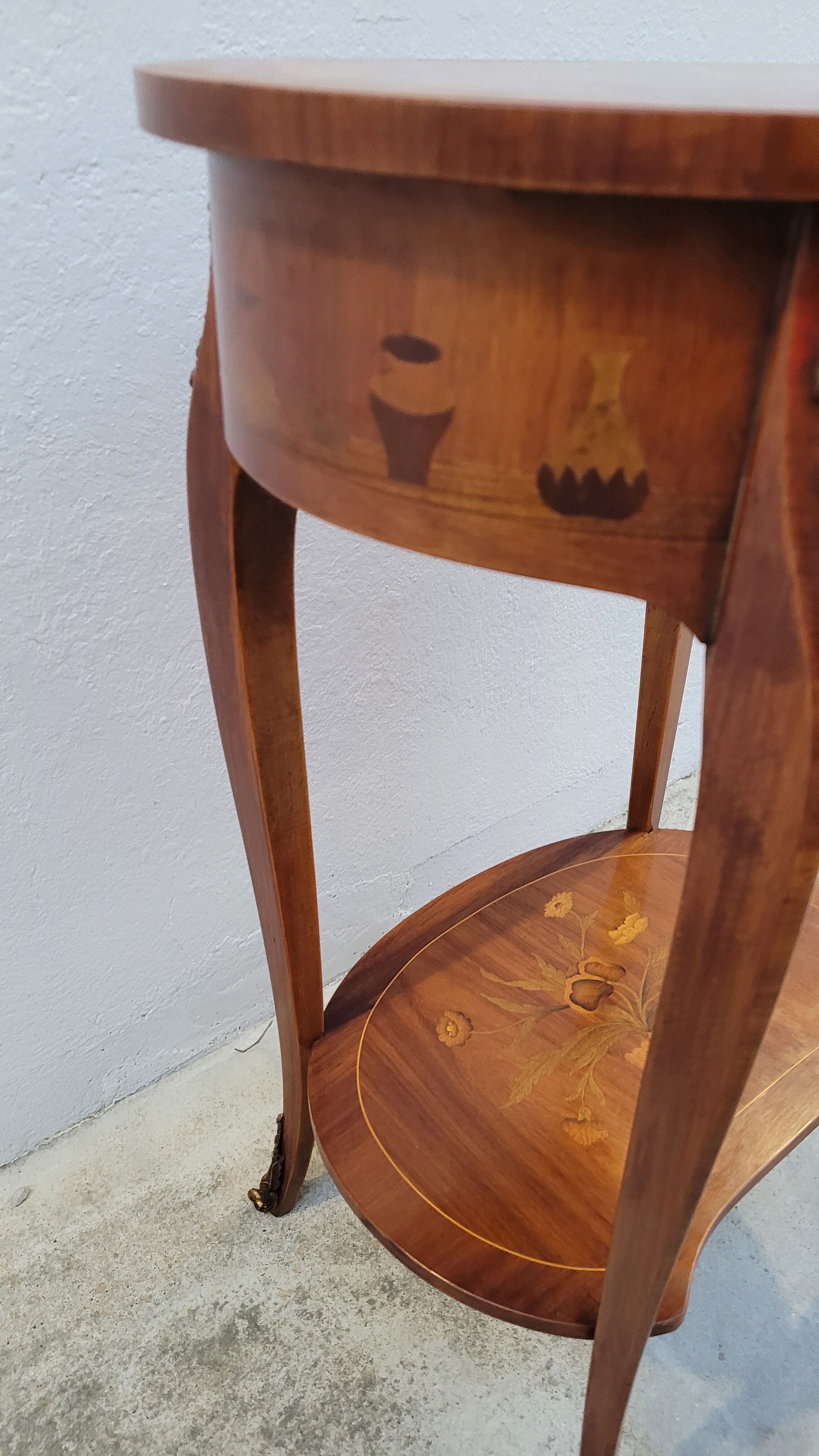 Louis xv style marquetry table Chinese scene