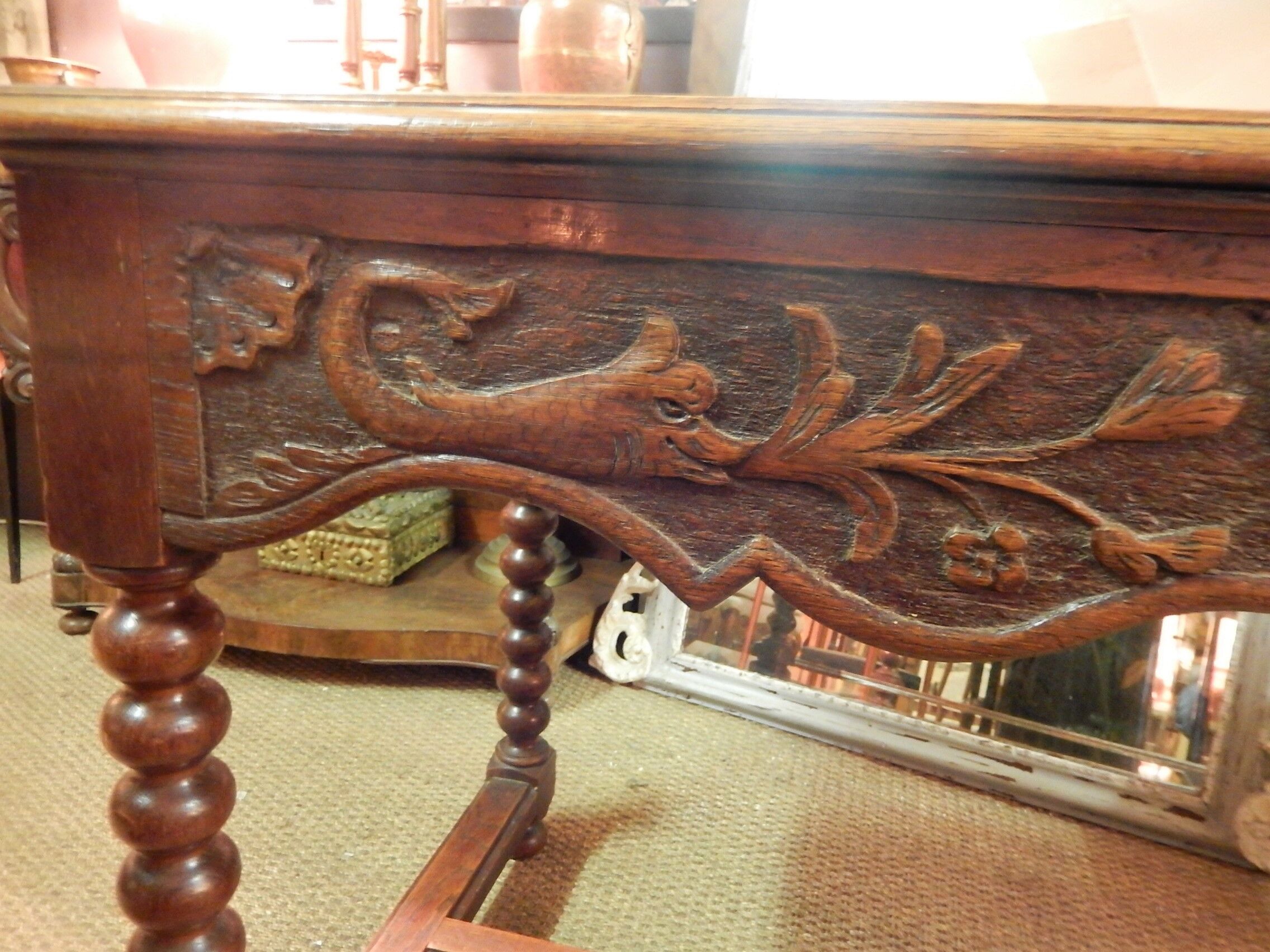 Oak table forming garden