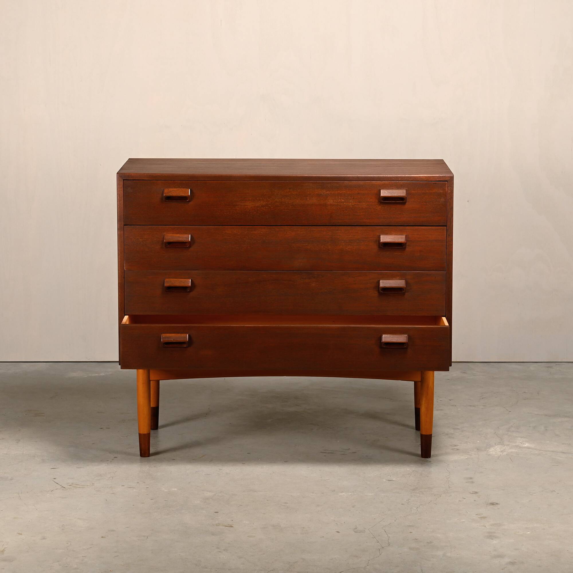 Commode en teck et hêtre de Børge Mogensen, Søborg Møbler