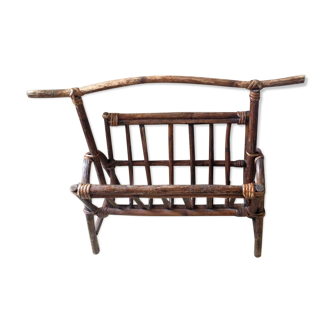 Door old rattan bamboo vintage magazines